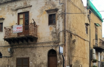 Intera palazzina sul Corso