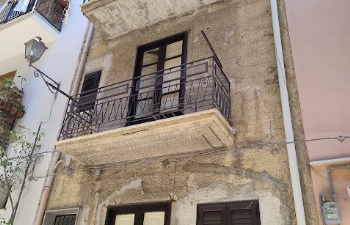 Palazzina indipendente su 4 elevazioni